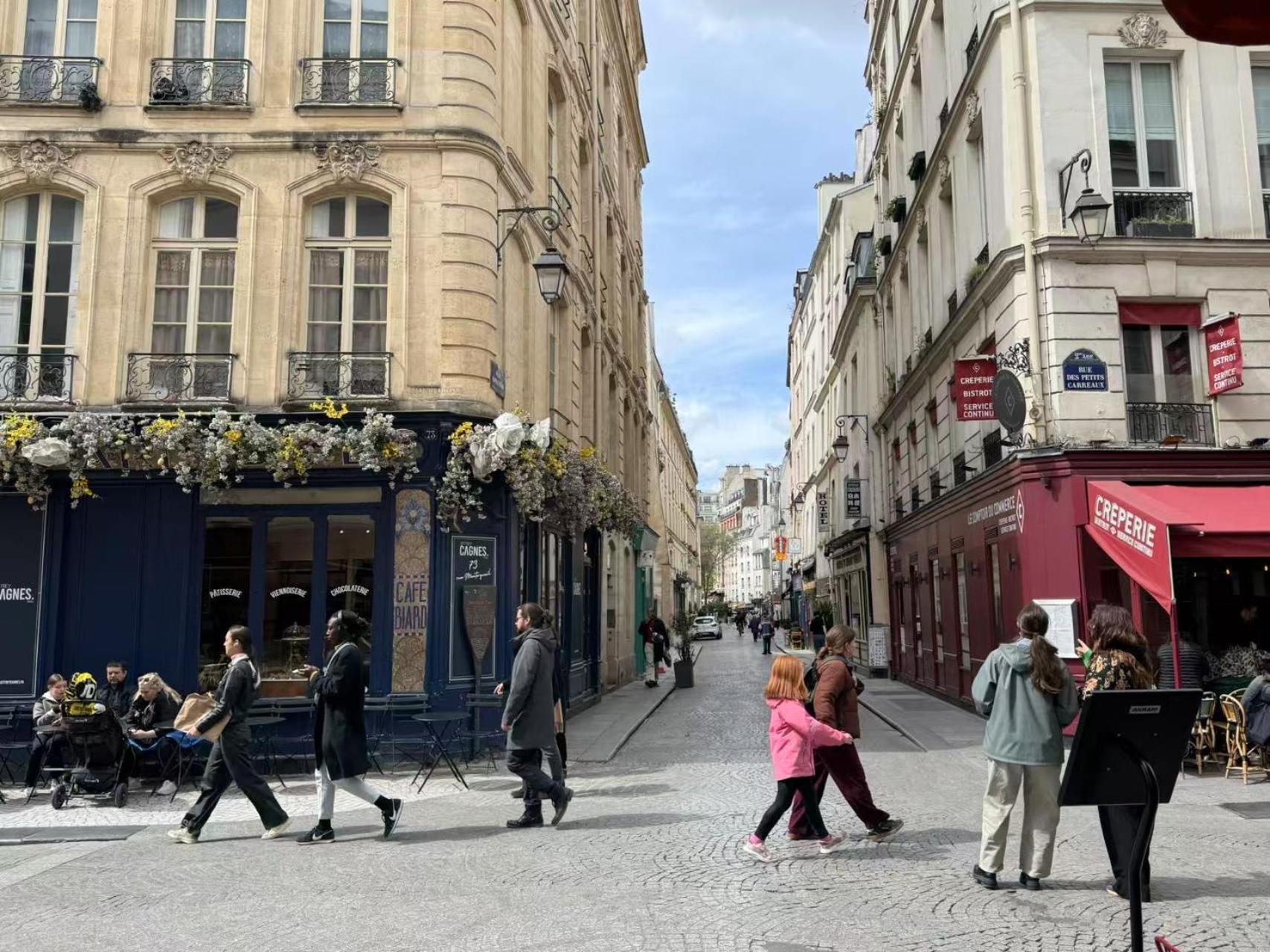 2e Arrondissement Apartment